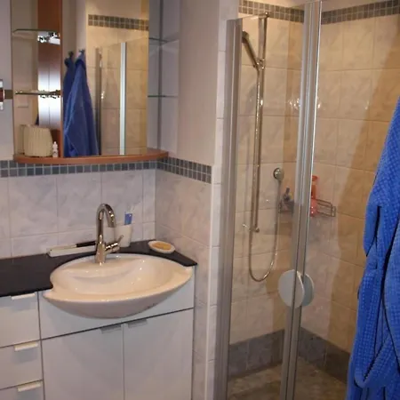 Schoene Mit Persoenlichem Charme Apartment *